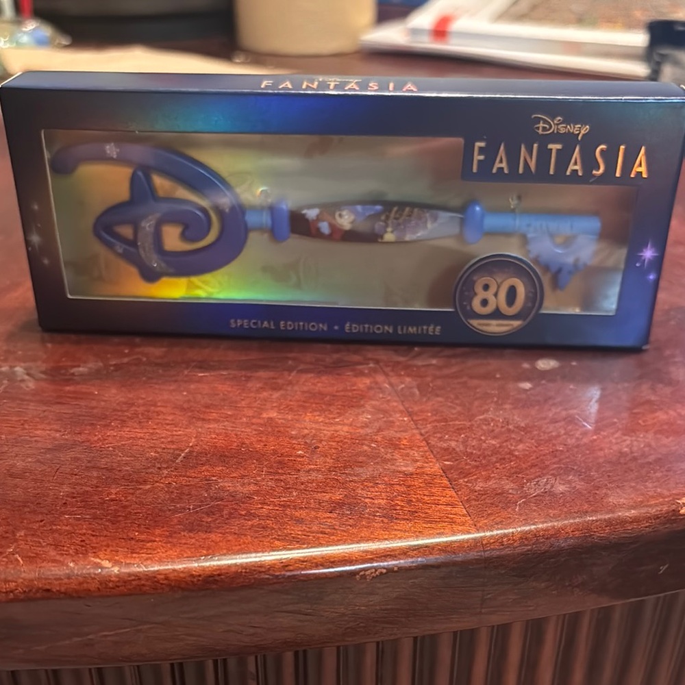 Disney Store Fantasia 80th Anniversary Collectible Key NIB
